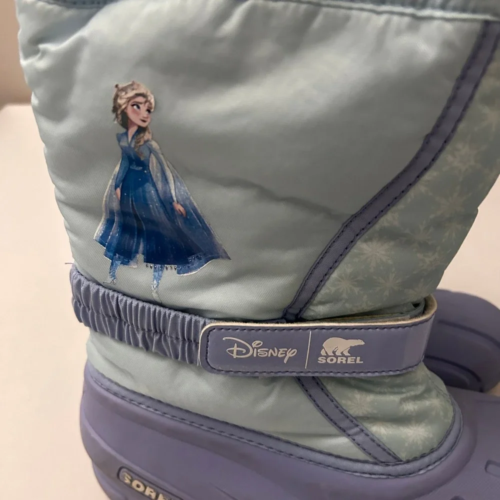 Sorel Snow Boots Disney Frozen 2 Elsa Kids Size 5 Blue Purple Waterproof Winter
